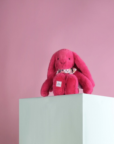 DOUDOU – Lapin Fleurette plush rabbit by Doudou et Compagnie, 25 cm, fuchsia