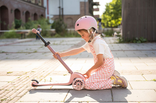 SCOOTANDRIDE - Highwaykick 3S - scooter with 2-in-1 control system and LED wheels, foldable 3+, rose