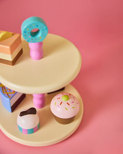 KID'S CONCEPT – cake stand and cakes