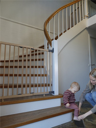 Baby Dan - Safety gate Mona, Wood 