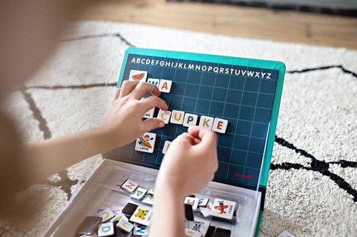 Janod - Magnetic puzzle Alphabet Magnetibook collection 2018