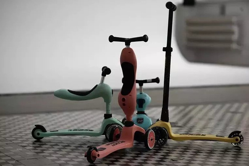 SCOOTANDRIDE - Highwaykick 2in1 Ride and scooter 1-5 years Kiwi