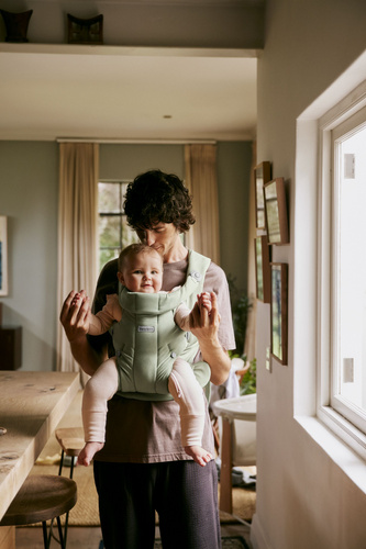BABYBJORN - Baby Carrier HOLD, WOVEN, Light Green