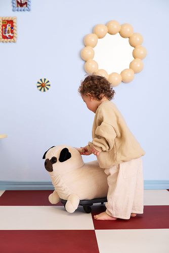 KID'S CONCEPT - ride along Peg the pug dog