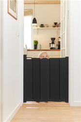 Baby Dan - Alma Safety Gate, Black
