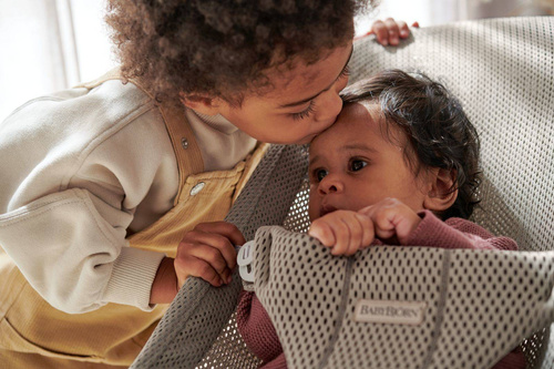 BABYBJÖRN - BLISS MESH bouncer, grey beige + Soft Friends toy