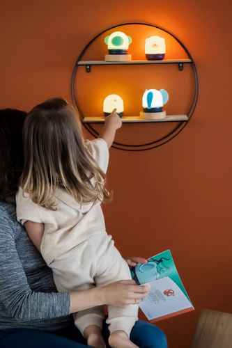 Yumi Yay - Nightlight Billy & Tika