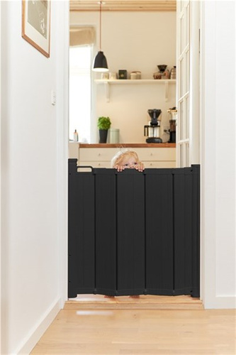 Baby Dan - Alma Safety Gate, Black