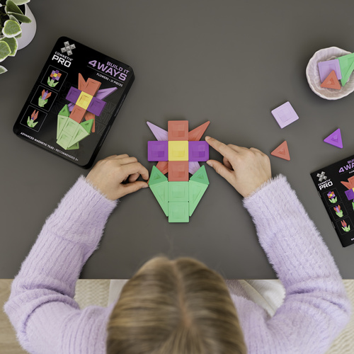 CONNETIX – Magnetic Tiles PRO Build It 4 Ways Flowers Pack - 21 pieces